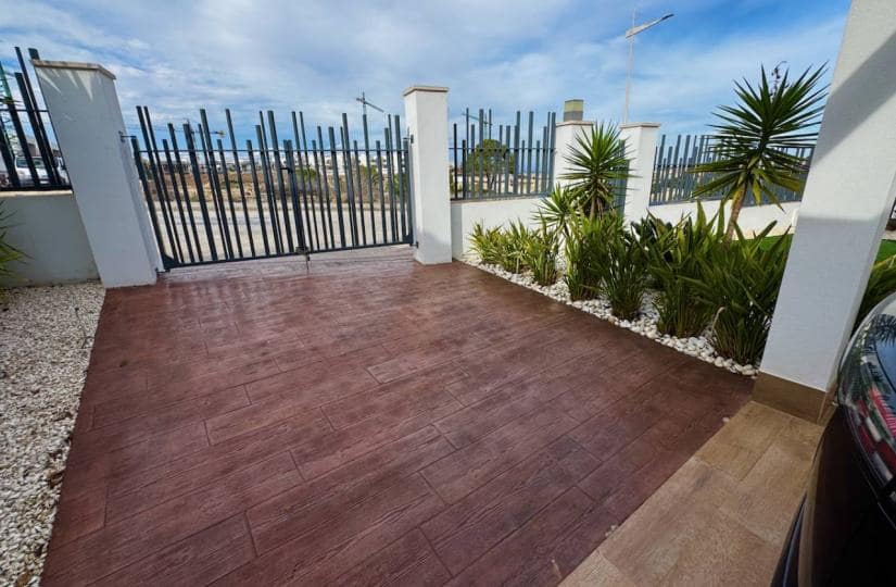 3 sypialnia Willa na sprzedaż w Algorfa z basenem garażem - 595 000 € (Ref: 9639814)