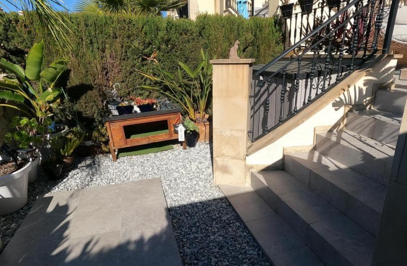 Casa de 2 habitaciones en Algorfa en venta con piscina garaje - 285.000 € (Ref: 9639815)