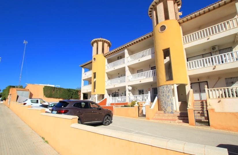 2 soverom Leilighet til salgs i Orihuela Costa med svømmebasseng - € 149 000 (Ref: 9643639)
