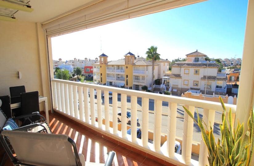 2 bedroom Apartment for sale in Cabo Roig - € 149,000 (Ref: 9643639)