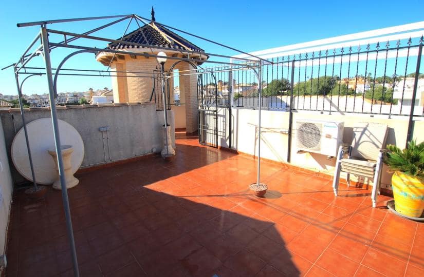 2 bedroom Apartment for sale in Cabo Roig - € 149,000 (Ref: 9643639)