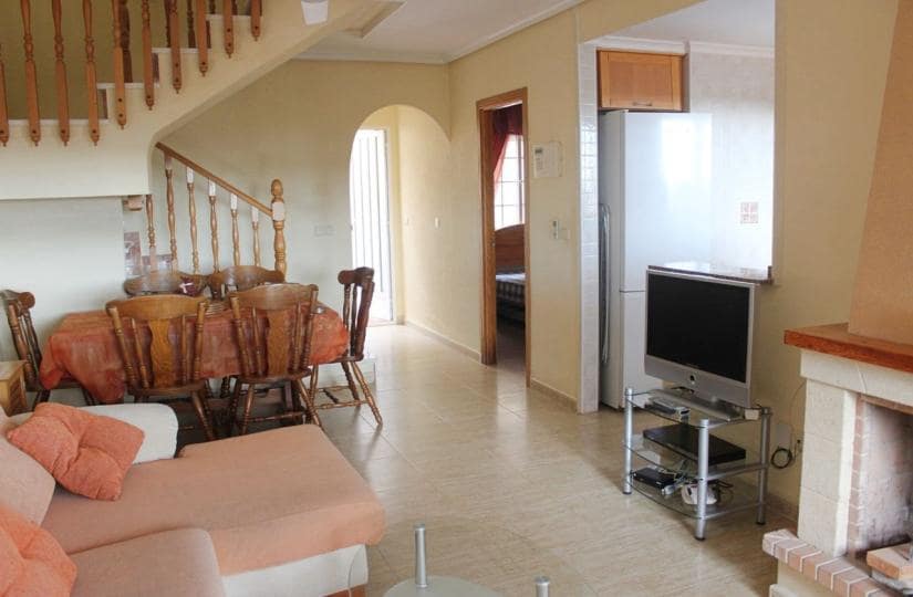 3 soveværelse Semi-Rækkehus til salg i Algorfa med swimmingpool - € 249.995 (Ref: 9644556)