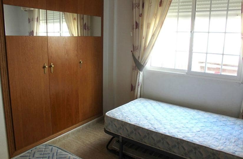 3 soveværelse Semi-Rækkehus til salg i Algorfa med swimmingpool - € 249.995 (Ref: 9644556)