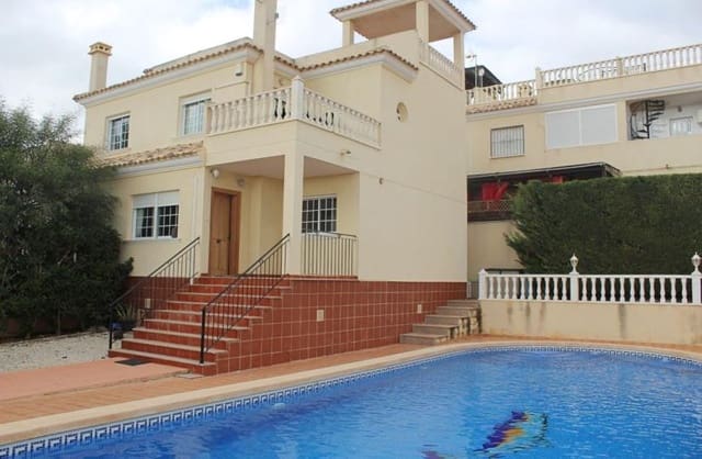 3 soveværelse Semi-Rækkehus til salg i Algorfa med swimmingpool - € 249.995 (Ref: 9644556)