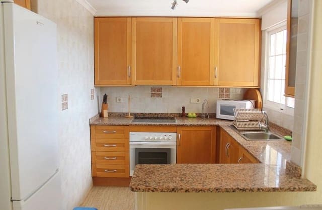 3 soveværelse Semi-Rækkehus til salg i Algorfa med swimmingpool - € 249.995 (Ref: 9644556)