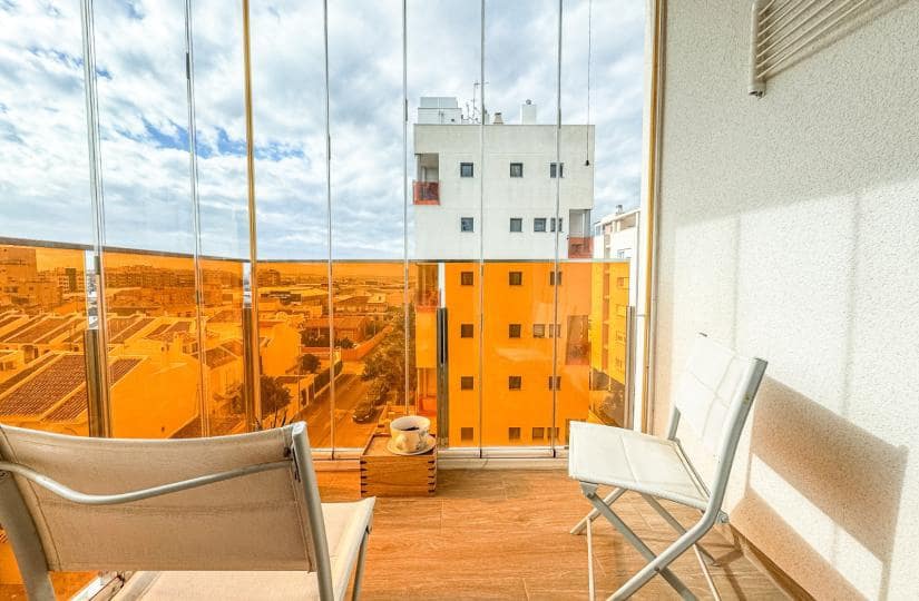 2 quarto Apartamento para venda em Torrevieja com piscina garagem - 215 000 € (Ref: 9645660)