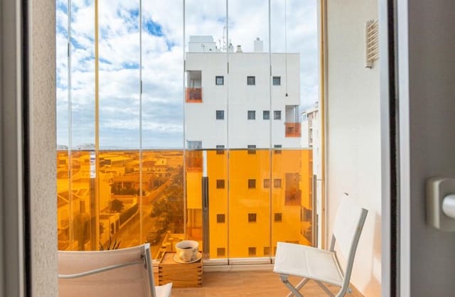 2 quarto Apartamento para venda em Nueva Torrevieja, Torrevieja com piscina garagem - 215 000 € (Ref: 9645660)