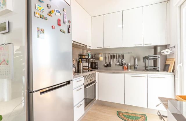 2 quarto Apartamento para venda em Nueva Torrevieja, Torrevieja com piscina garagem - 215 000 € (Ref: 9645660)