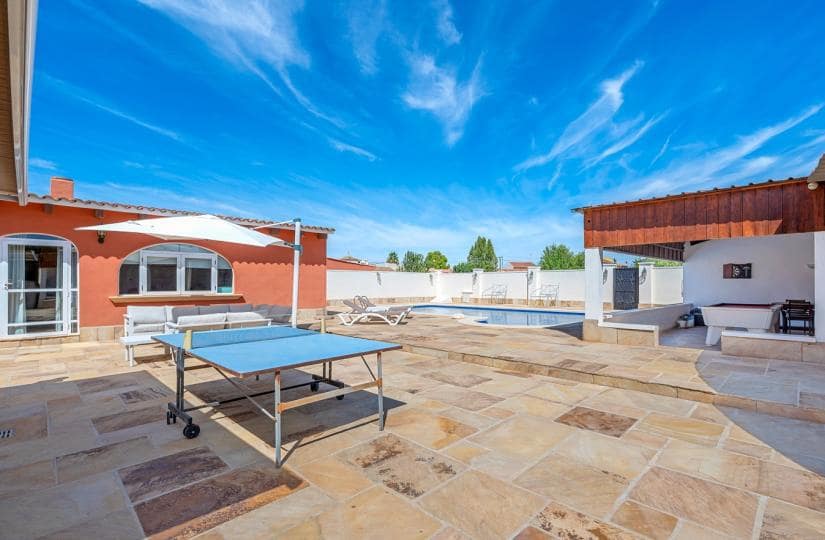 6 slaapkamer Finca/Landhuis te koop in Heredades met zwembad garage - € 595.000 (Ref: 9646311)