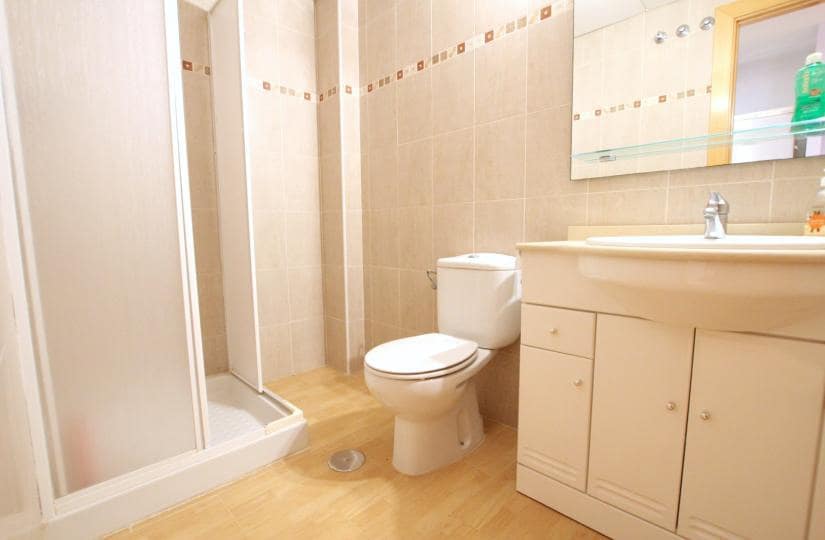 2 Zimmer Apartment zu verkaufen in Los Palacios mit Pool - 94.500 € (Ref: 9646312)