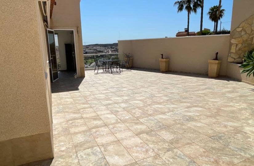 3 slaapkamer Villa te koop in La Marquesa met zwembad garage - € 450.000 (Ref: 9646475)