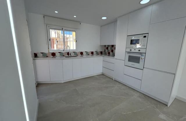 2 soverom Leilighet til salgs i El Mojon, Pilar de la Horadada med svømmebasseng garasje - € 225 000 (Ref: 9650899)