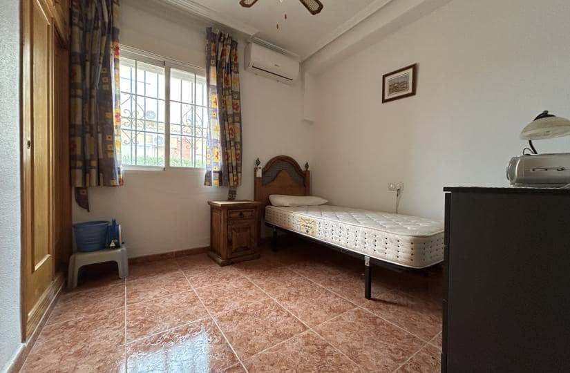 3 bedroom Semi-detached Villa for sale in La Regia with pool garage - € 220,000 (Ref: 9650900)