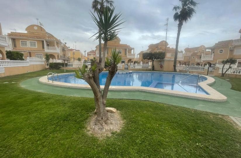 3 bedroom Semi-detached Villa for sale in La Regia with pool garage - € 220,000 (Ref: 9650900)