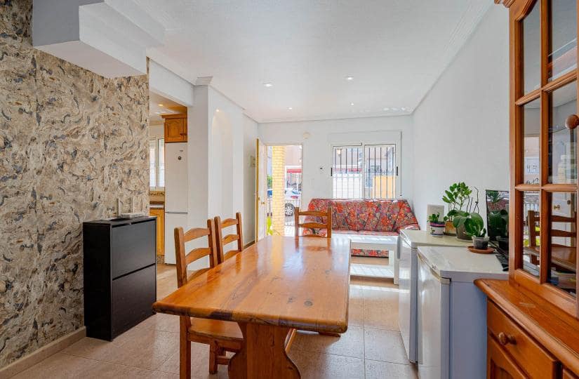 2 quarto Casa em Banda para venda em Los Altos com piscina - 199 000 € (Ref: 9654251)