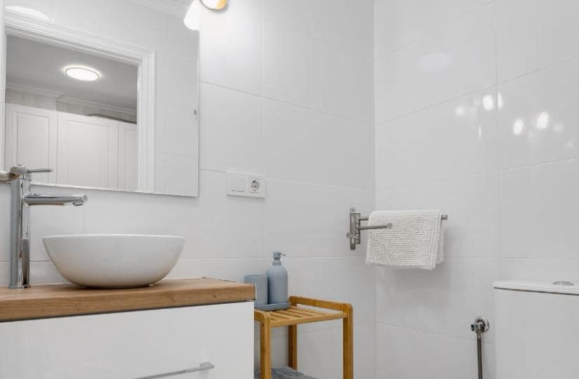 Apartamento en Torrevieja en venta con piscina - 117.000 € (Ref: 9658071)