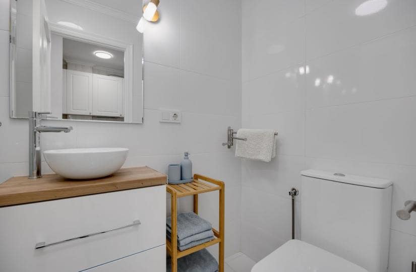 Apartamento en Torrevieja en venta con piscina - 117.000 € (Ref: 9658071)