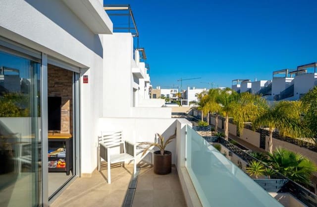 2 chambre Appartement à vendre à Ciudad Quesada, Rojales avec piscine garage - 249 000 € (Ref: 9663253)