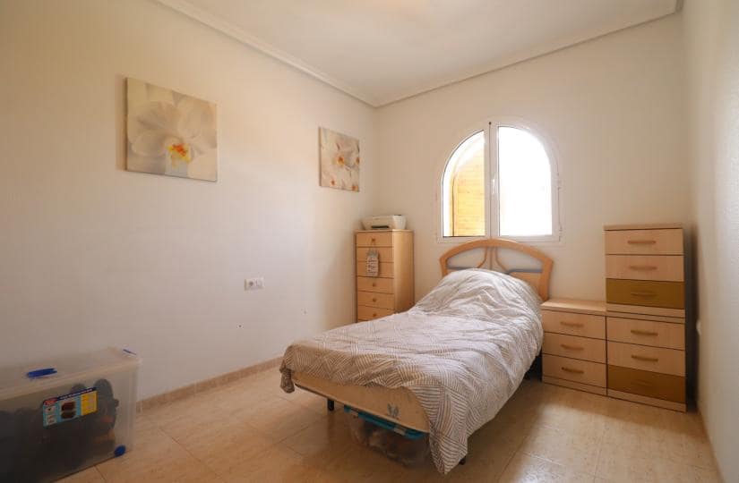 2 soveværelse Lejlighed til salg i Daya Vieja med swimmingpool - € 139.950 (Ref: 9669752)