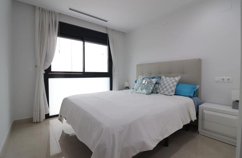 3 bedroom Villa for sale in Benijofar with pool garage - € 399,950 (Ref: 9669753)