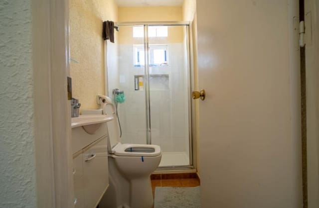 Casa de 2 habitaciones en El Chaparral - La Siesta - La Torreta, Torrevieja en venta con garaje - 139.995 € (Ref: 9672405)