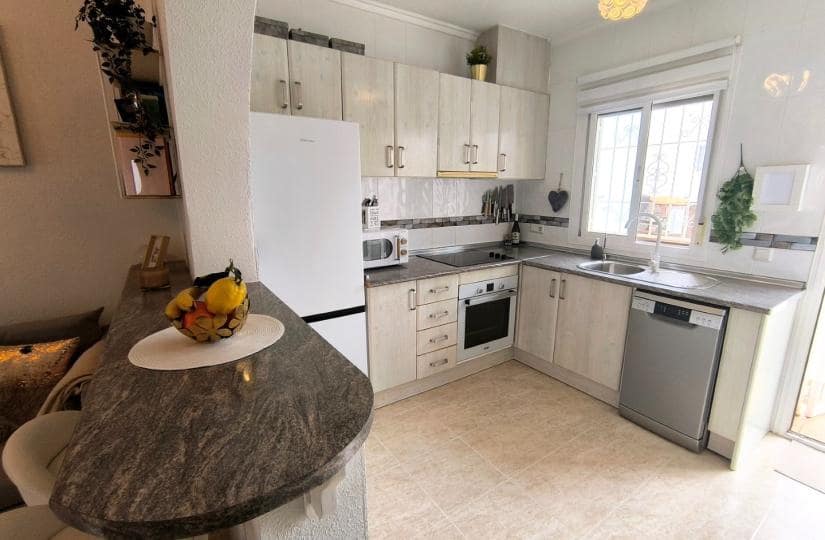 3 slaapkamer Halfvrijstaande villa te koop in Monte Azul met zwembad garage - € 239.950 (Ref: 9676632)