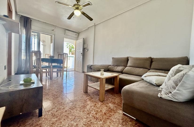 Apartamento de 2 habitaciones en Orihuela Costa en venta con piscina - 148.000 € (Ref: 9676635)