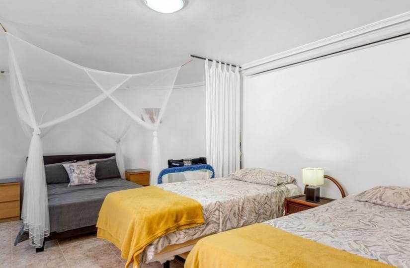 6 quarto Moradia para venda em Benijofar com piscina garagem - 499 000 € (Ref: 9683275)