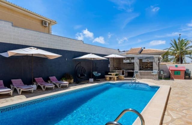 6 quarto Moradia para venda em Benijófar com piscina garagem - 499 000 € (Ref: 9683275)