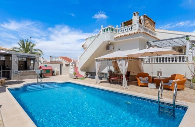 6 quarto Moradia para venda em Benijófar com piscina garagem - 499 000 € (Ref: 9683275)