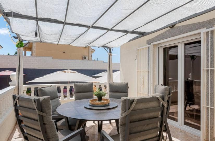 6 quarto Moradia para venda em Benijofar com piscina garagem - 499 000 € (Ref: 9683275)