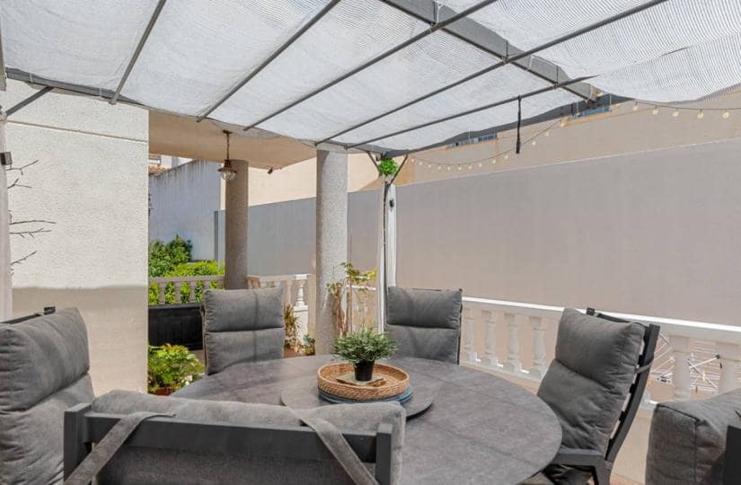 6 quarto Moradia para venda em Benijofar com piscina garagem - 499 000 € (Ref: 9683275)