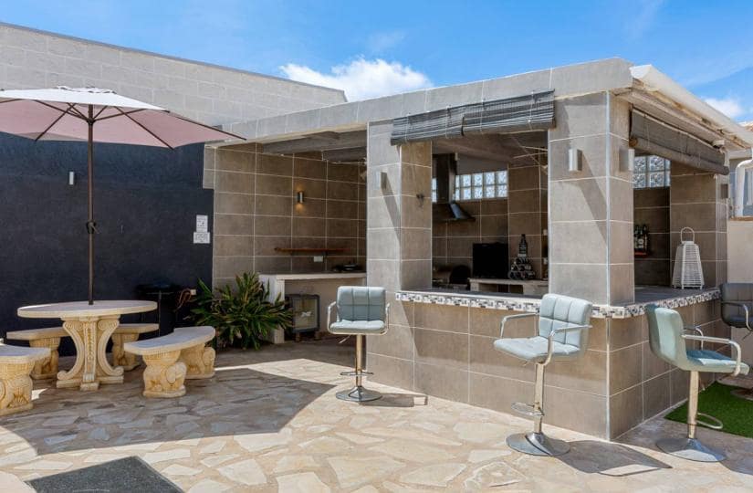 6 quarto Moradia para venda em Benijofar com piscina garagem - 499 000 € (Ref: 9683275)