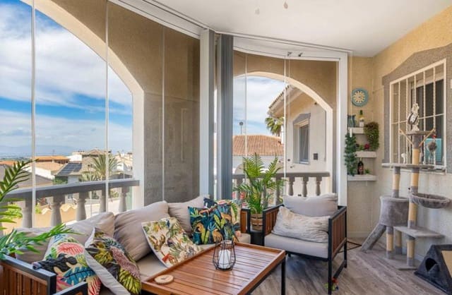 6 quarto Moradia para venda em Benijófar com piscina garagem - 499 000 € (Ref: 9683275)