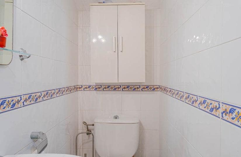 2 makuuhuone Paritalo myytävänä paikassa Orihuela Costa mukana uima-altaan - 269 000 € (Ref: 9688653)