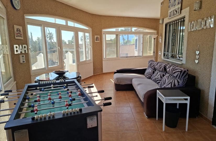 5 Zimmer Villa zu verkaufen in Catral mit Pool Garage - 449.995 € (Ref: 9688654)