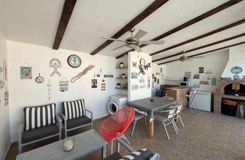 5 Zimmer Villa zu verkaufen in Catral mit Pool Garage - 449.995 € (Ref: 9688654)