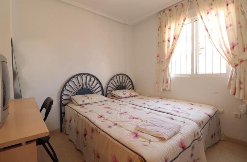 3 slaapkamer Halfvrijstaande villa te koop in Ciudad Quesada met zwembad garage - € 209.950 (Ref: 9688656)