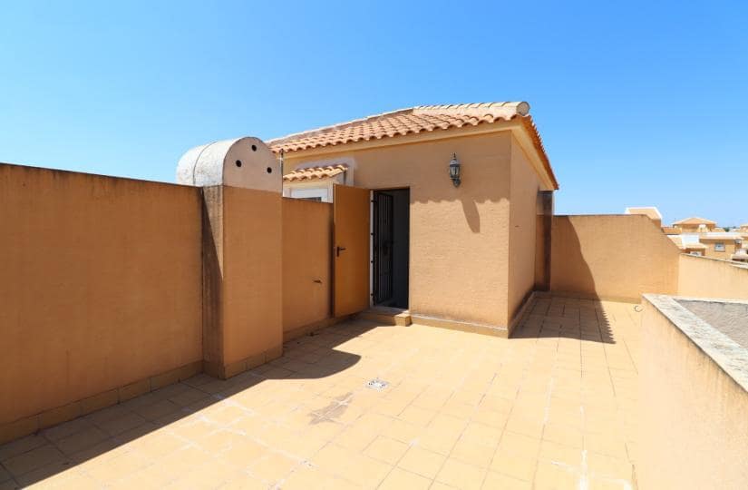 3 slaapkamer Halfvrijstaande villa te koop in Ciudad Quesada met zwembad garage - € 209.950 (Ref: 9688656)