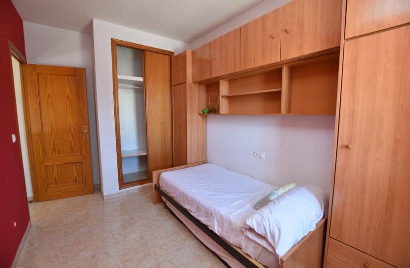 3 soverom Kjedet enebolig til salgs i Playa Flamenca med svømmebasseng - € 239 000 (Ref: 9689911)