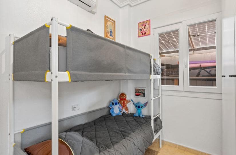 3 slaapkamer Halfvrijstaande villa te koop in Rojales met zwembad garage - € 249.000 (Ref: 9697722)