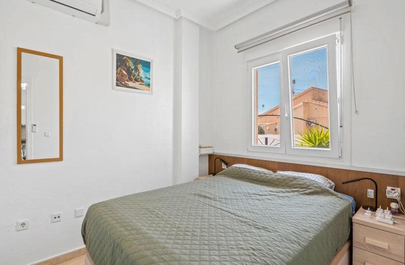 3 slaapkamer Halfvrijstaande villa te koop in Rojales met zwembad garage - € 249.000 (Ref: 9697722)