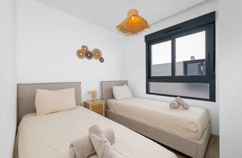 2 Zimmer Penthouse zu verkaufen in San Miguel de Salinas mit Pool - 259.950 € (Ref: 9697933)