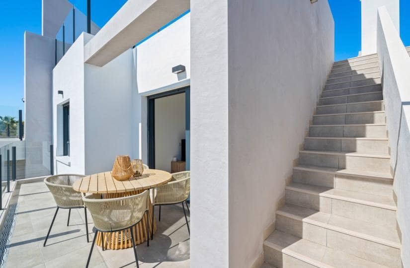 2 Zimmer Penthouse zu verkaufen in San Miguel de Salinas mit Pool - 259.950 € (Ref: 9697933)