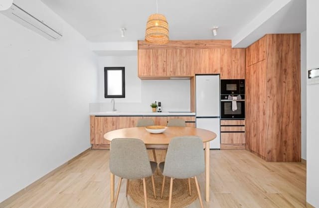 2 makuuhuone Kattohuoneisto myytävänä paikassa San Miguel de Salinas mukana uima-altaan - 259 950 € (Ref: 9697933)