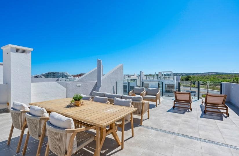 2 Zimmer Penthouse zu verkaufen in San Miguel de Salinas mit Pool - 259.950 € (Ref: 9697933)