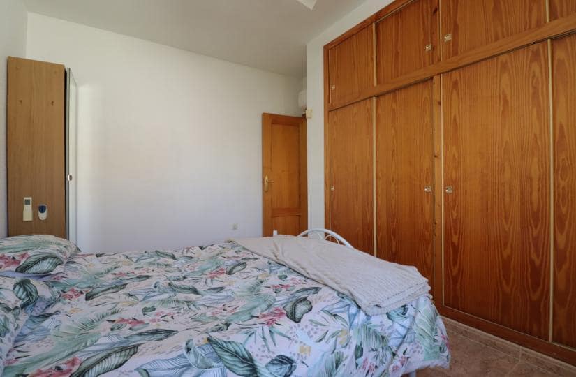 Chalet de 2 habitaciones en Benijófar en venta con piscina garaje - 274.950 € (Ref: 9706011)