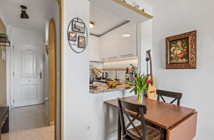 2 soverom Leilighet til salgs i Algorfa med svømmebasseng garasje - € 145 000 (Ref: 9719336)