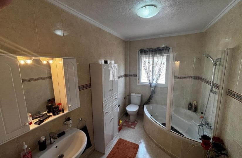 3 camera da letto Casa in vendita in Dona Pepa con piscina garage - 249.995 € (Rif: 9720511)