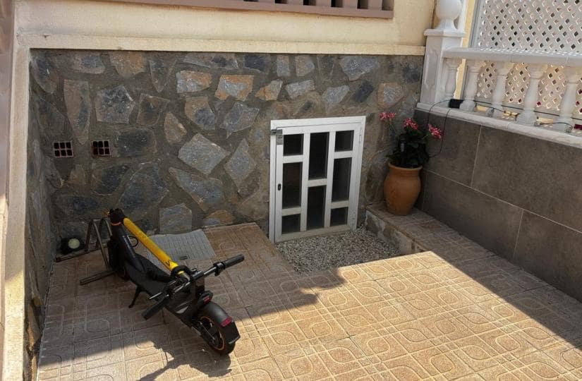 3 camera da letto Casa in vendita in Dona Pepa con piscina garage - 249.995 € (Rif: 9720511)